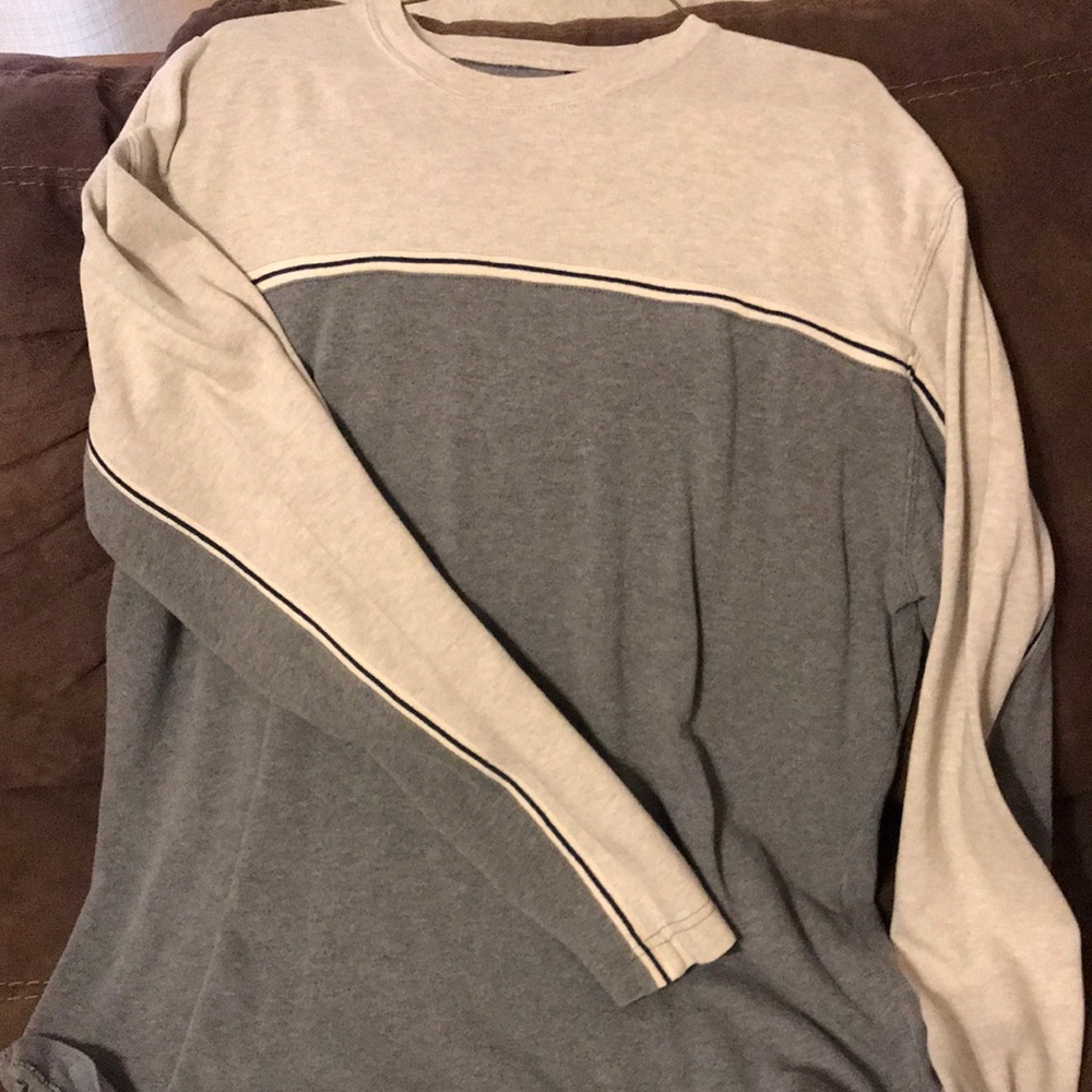 Gap long sleeve thermal shirt